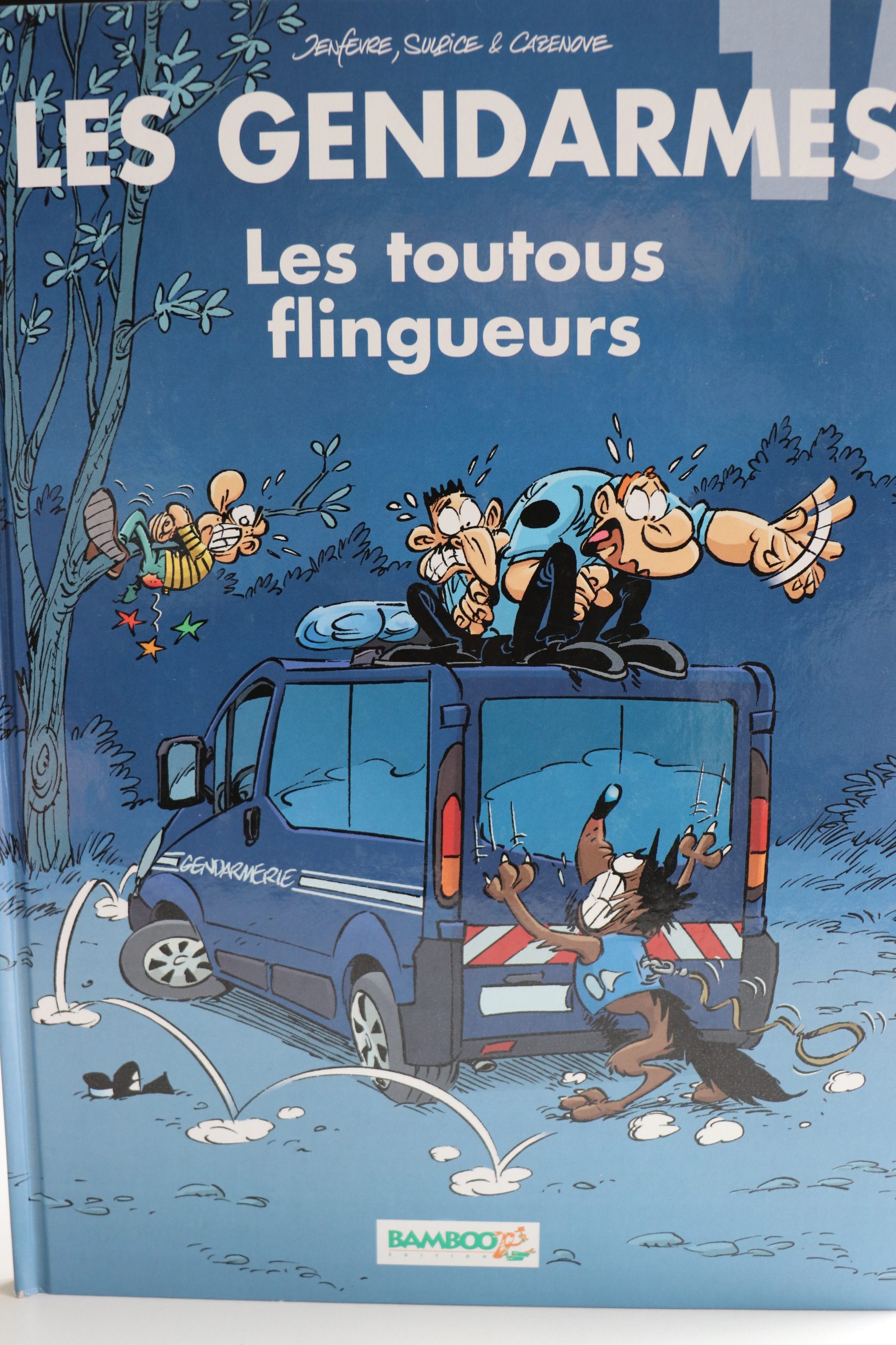 15. Les toutous flingueurs