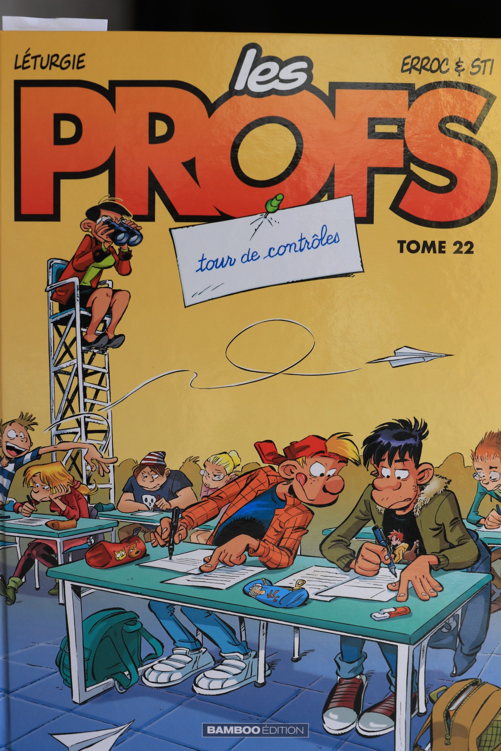 22. Tour de contrôles